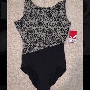 Capezio Designed Boatneck Tank Leotard Size Medium